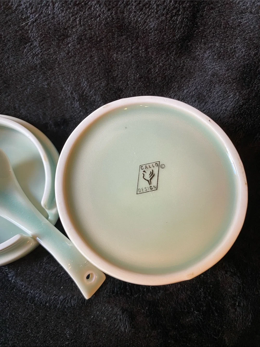 Celadon Villeroy & Boch “Gallo Design” wheat relief motif lidded sugar dish